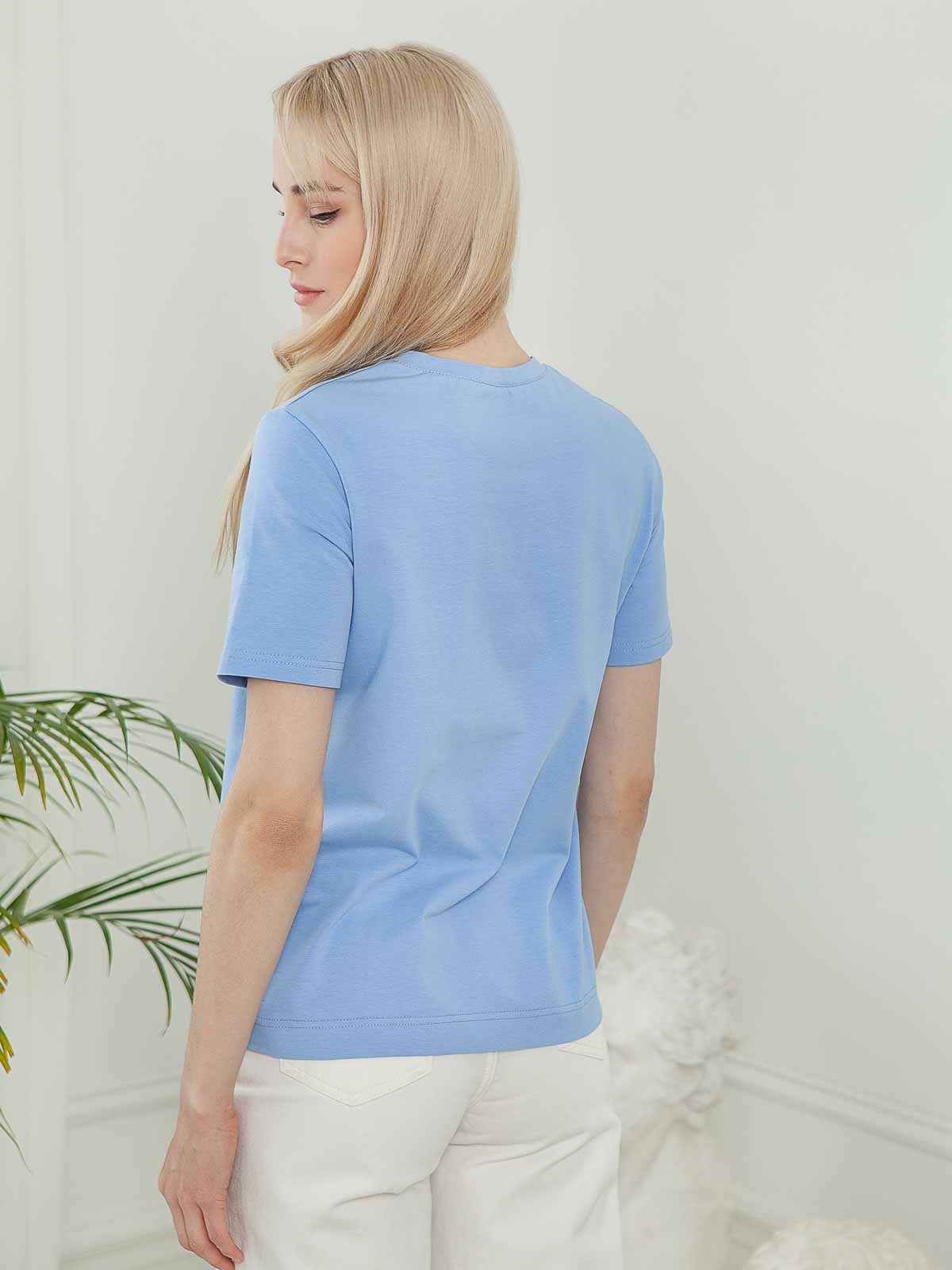 Картинка Футболка блакитна